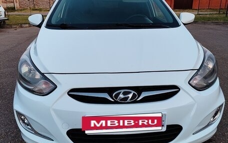 Hyundai Solaris II рестайлинг, 2013 год, 950 000 рублей, 7 фотография