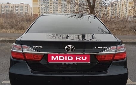 Toyota Camry, 2015 год, 2 080 000 рублей, 10 фотография