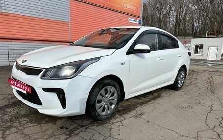 KIA Rio IV, 2019 год, 1 050 000 рублей, 10 фотография