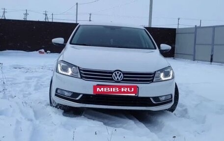 Volkswagen Passat B7, 2013 год, 1 500 000 рублей, 24 фотография