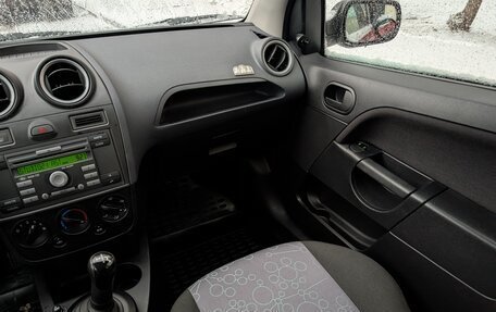 Ford Fiesta, 2008 год, 590 000 рублей, 11 фотография