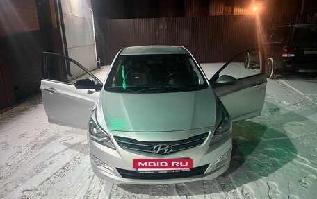 Hyundai Solaris II рестайлинг, 2014 год, 1 300 000 рублей, 9 фотография