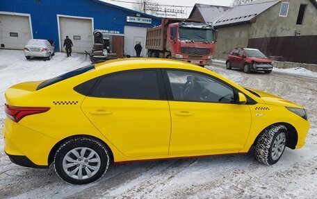 Hyundai Solaris II рестайлинг, 2021 год, 1 600 000 рублей, 10 фотография