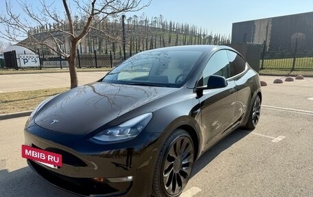 Tesla Model Y I, 2022 год, 5 090 000 рублей, 3 фотография