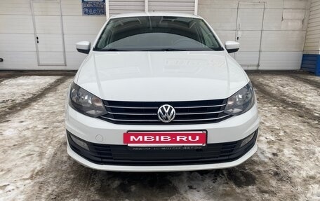 Volkswagen Polo VI (EU Market), 2018 год, 870 000 рублей, 2 фотография