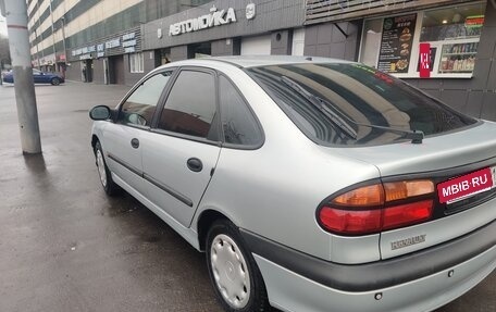 Renault Laguna II, 2000 год, 395 000 рублей, 3 фотография