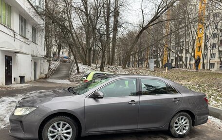 Toyota Camry, 2015 год, 2 100 000 рублей, 4 фотография