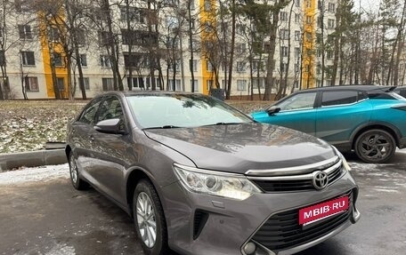 Toyota Camry, 2015 год, 2 100 000 рублей, 2 фотография