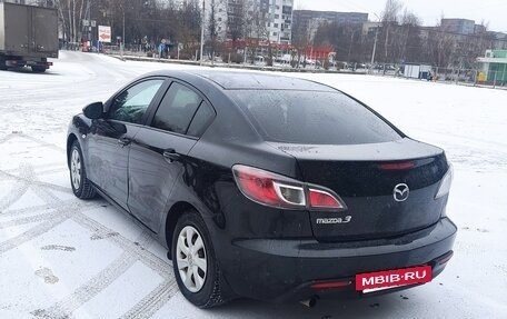 Mazda 3, 2010 год, 750 000 рублей, 2 фотография