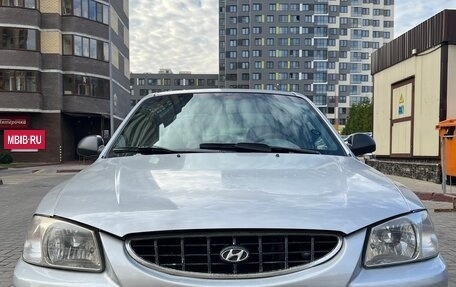 Hyundai Accent II, 2005 год, 350 000 рублей, 2 фотография