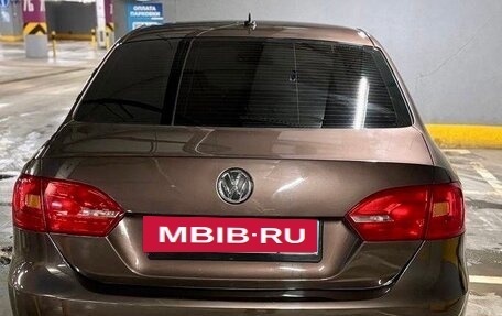 Volkswagen Jetta VI, 2014 год, 1 200 000 рублей, 2 фотография