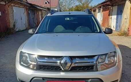 Renault Duster I рестайлинг, 2017 год, 1 420 000 рублей, 4 фотография