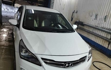 Hyundai Solaris II рестайлинг, 2014 год, 719 000 рублей, 7 фотография