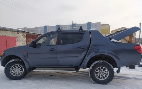 Mitsubishi L200 IV рестайлинг, 2008 год, 1 130 000 рублей, 3 фотография