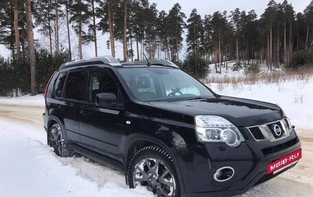 Nissan X-Trail, 2013 год, 965 000 рублей, 3 фотография