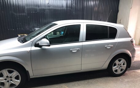 Opel Astra H, 2013 год, 710 000 рублей, 3 фотография