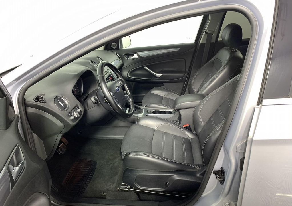 Ford Mondeo IV рестайлинг, 2012 год, 900 000 рублей, 14 фотография