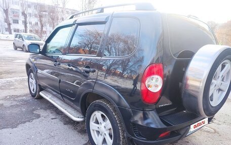 Chevrolet Niva I рестайлинг, 2015 год, 558 000 рублей, 10 фотография