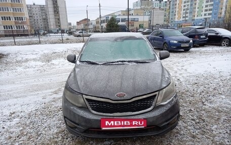 KIA Rio III рестайлинг, 2015 год, 600 000 рублей, 1 фотография