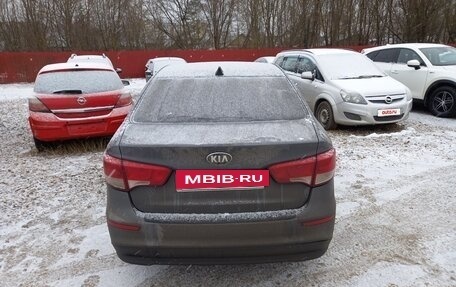 KIA Rio III рестайлинг, 2015 год, 600 000 рублей, 8 фотография