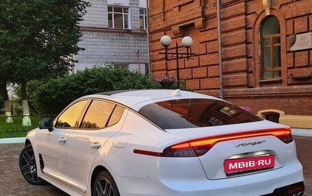 KIA Stinger I, 2021 год, 4 000 000 рублей, 18 фотография