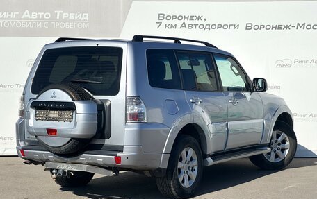 Mitsubishi Pajero IV, 2010 год, 1 499 000 рублей, 2 фотография