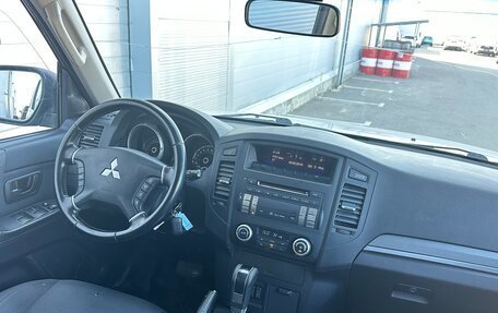 Mitsubishi Pajero IV, 2010 год, 1 499 000 рублей, 7 фотография