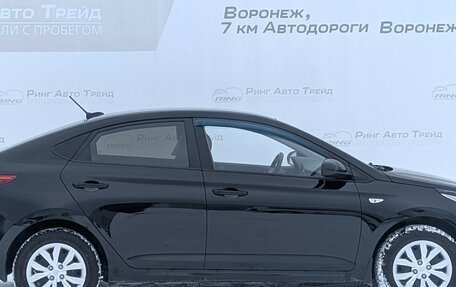 Hyundai Solaris II рестайлинг, 2017 год, 1 200 000 рублей, 3 фотография