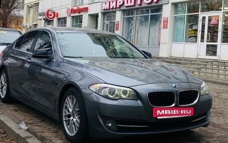 BMW 5 серия, 2010 год, 1 700 000 рублей, 2 фотография