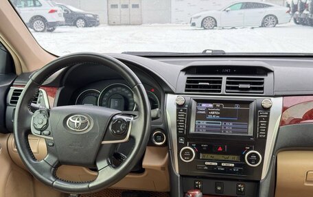 Toyota Camry, 2012 год, 1 600 000 рублей, 7 фотография