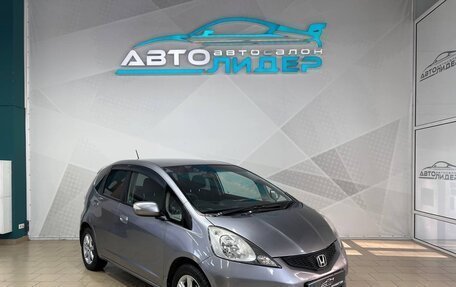 Honda Fit III, 2009 год, 699 000 рублей, 2 фотография