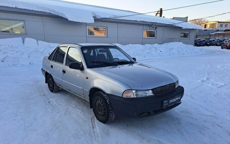 Daewoo Nexia I рестайлинг, 2002 год, 70 000 рублей, 3 фотография