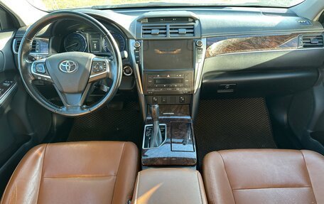 Toyota Camry, 2016 год, 2 270 000 рублей, 4 фотография