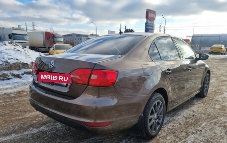 Volkswagen Jetta VI, 2013 год, 860 000 рублей, 6 фотография