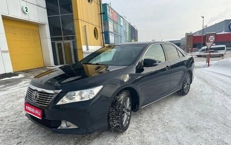 Toyota Camry, 2012 год, 2 100 000 рублей, 1 фотография