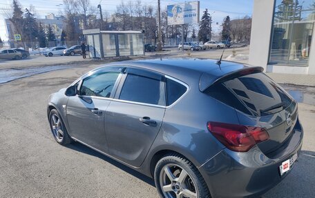 Opel Astra J, 2010 год, 850 000 рублей, 4 фотография