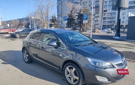 Opel Astra J, 2010 год, 850 000 рублей, 5 фотография