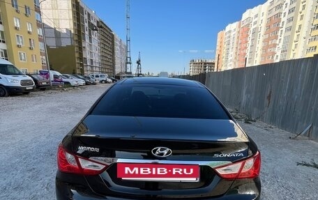 Hyundai Sonata VI, 2011 год, 1 550 000 рублей, 4 фотография