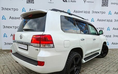 Toyota Land Cruiser 200, 2015 год, 5 690 000 рублей, 4 фотография