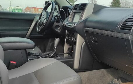 Toyota Land Cruiser Prado 150 рестайлинг 2, 2012 год, 3 130 000 рублей, 6 фотография