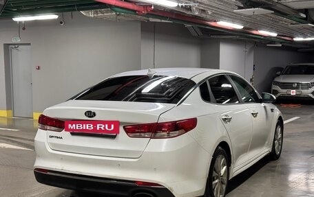 KIA Optima IV, 2018 год, 1 600 000 рублей, 3 фотография