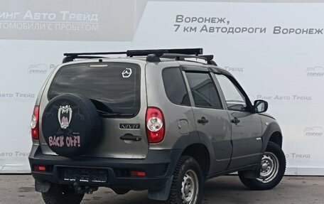 Chevrolet Niva I рестайлинг, 2011 год, 450 000 рублей, 6 фотография