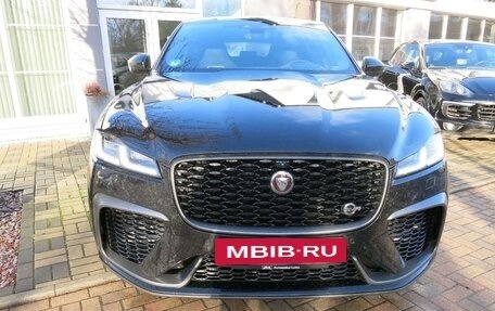 Jaguar F-Pace, 2022 год, 3 880 000 рублей, 4 фотография