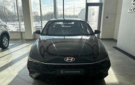 Hyundai Elantra, 2023 год, 2 224 000 рублей, 3 фотография