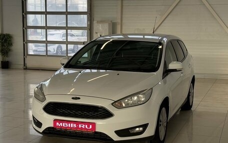 Ford Focus III, 2016 год, 995 000 рублей, 1 фотография