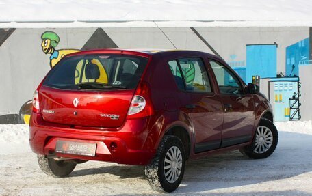 Renault Sandero I, 2011 год, 648 000 рублей, 2 фотография