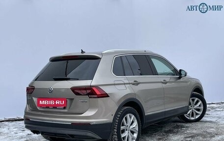 Volkswagen Tiguan II, 2017 год, 2 000 000 рублей, 5 фотография