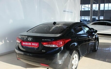 Hyundai Elantra V, 2013 год, 950 000 рублей, 4 фотография