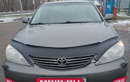 Toyota Camry V40, 2004 год, 1 200 000 рублей, 2 фотография