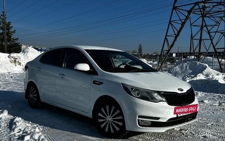 KIA Rio III рестайлинг, 2015 год, 928 000 рублей, 3 фотография